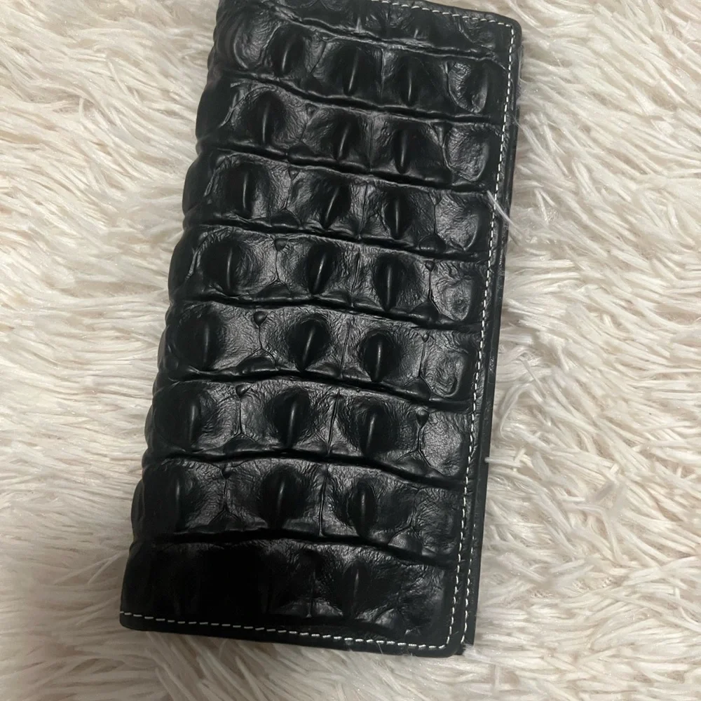 Montana West Black Wallet Holder with Textured Genuine Leather Design NWT​
